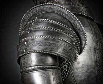 Средневековые рыцарские доспехи