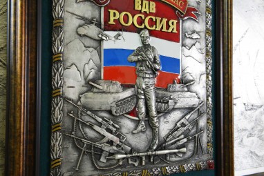 Барельеф "ВДВ"